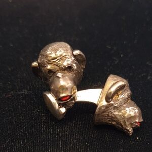 Deakin & Francis Silver Monkey Head Cufflinks with Red Detail